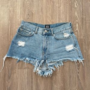 Urban Outfitters ‘BDG’ Light Wash High-Waisted Jean Shorts